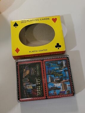 Twin Deck LAS VEGAS Playing Cards - Yellow Box with Red & Blue Card Backs